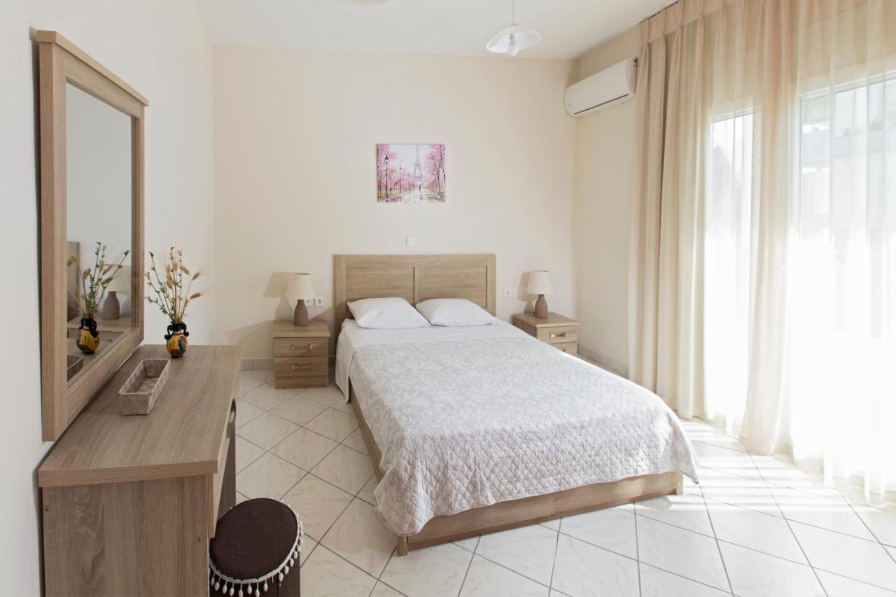 Kostas 2 Apartment Екстериор снимка
