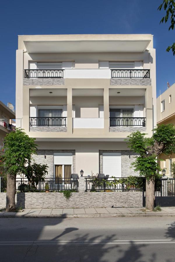 Kostas 2 Apartment Екстериор снимка