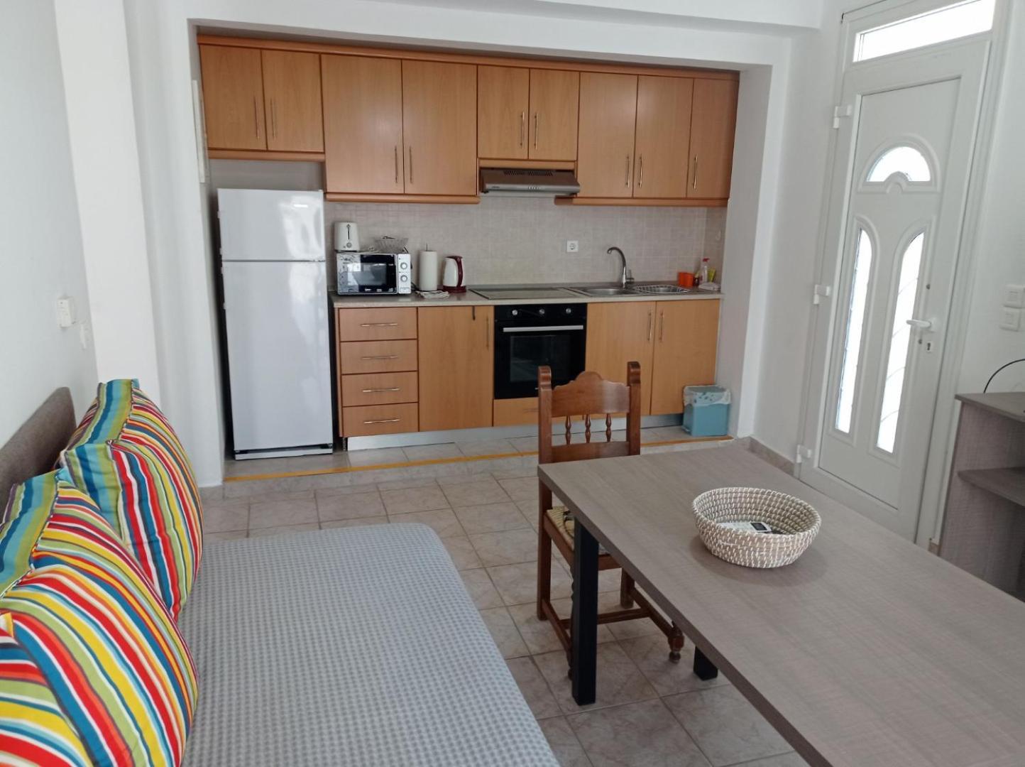 Kostas 2 Apartment Екстериор снимка