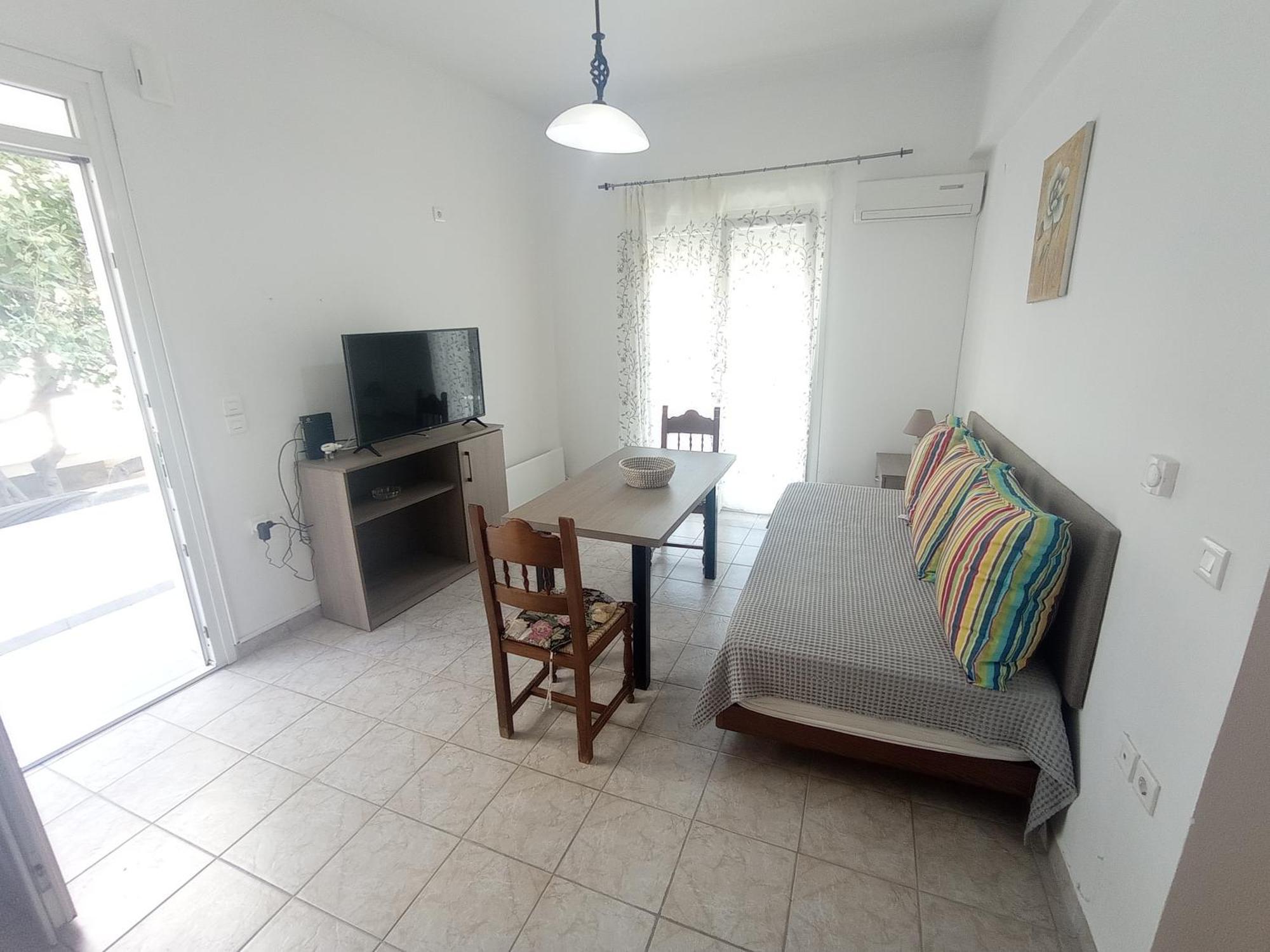 Kostas 2 Apartment Екстериор снимка