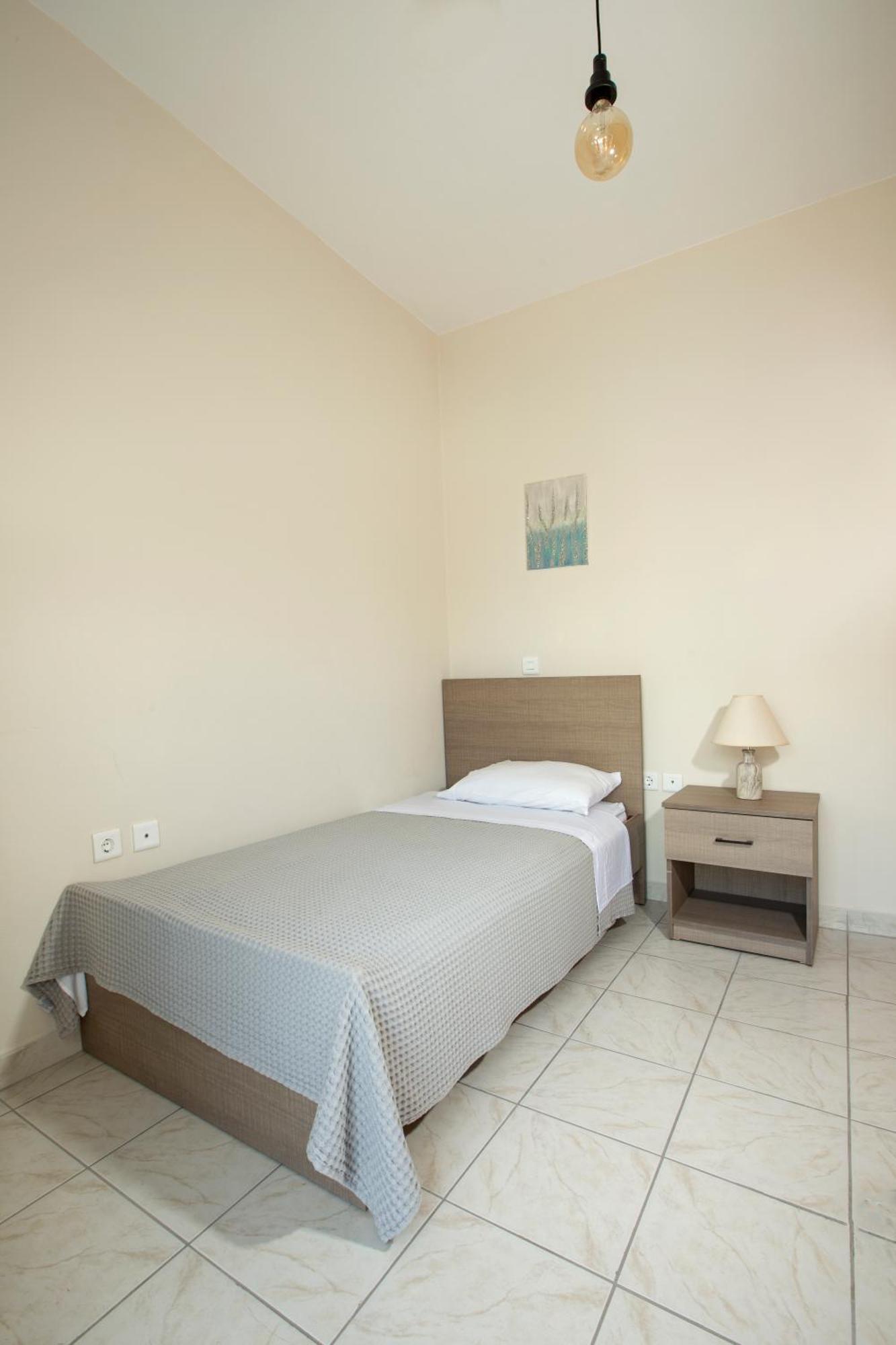 Kostas 2 Apartment Екстериор снимка